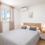Adriatico - Sea View Apartments With Garage
