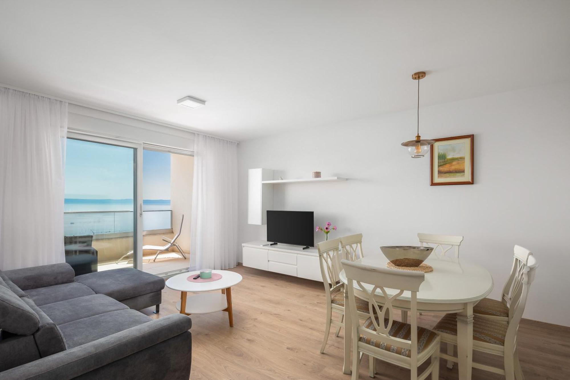 Adriatico - Sea View With Garage Makarska