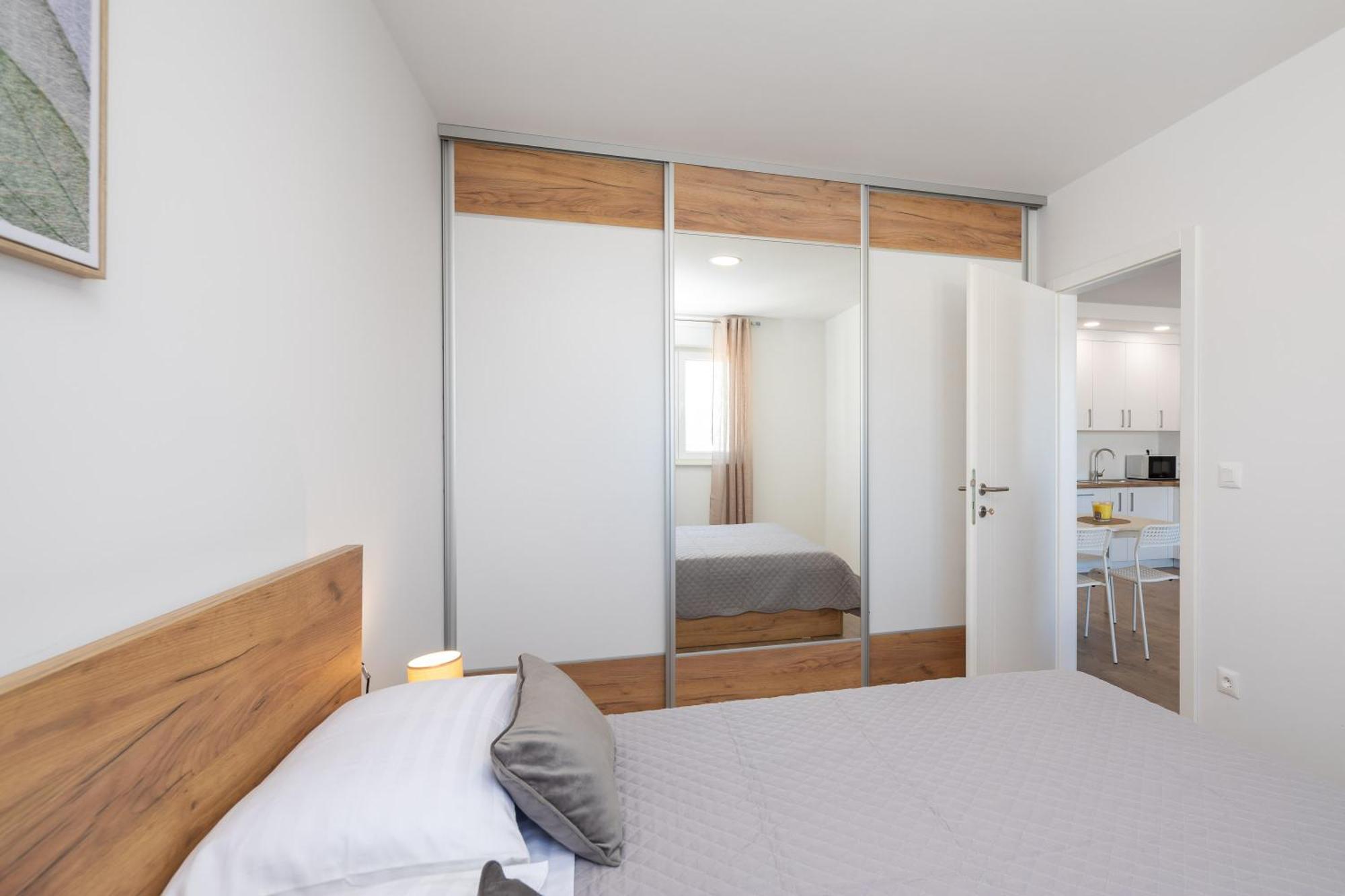 Adriatico - Sea View With Garage Apartment *