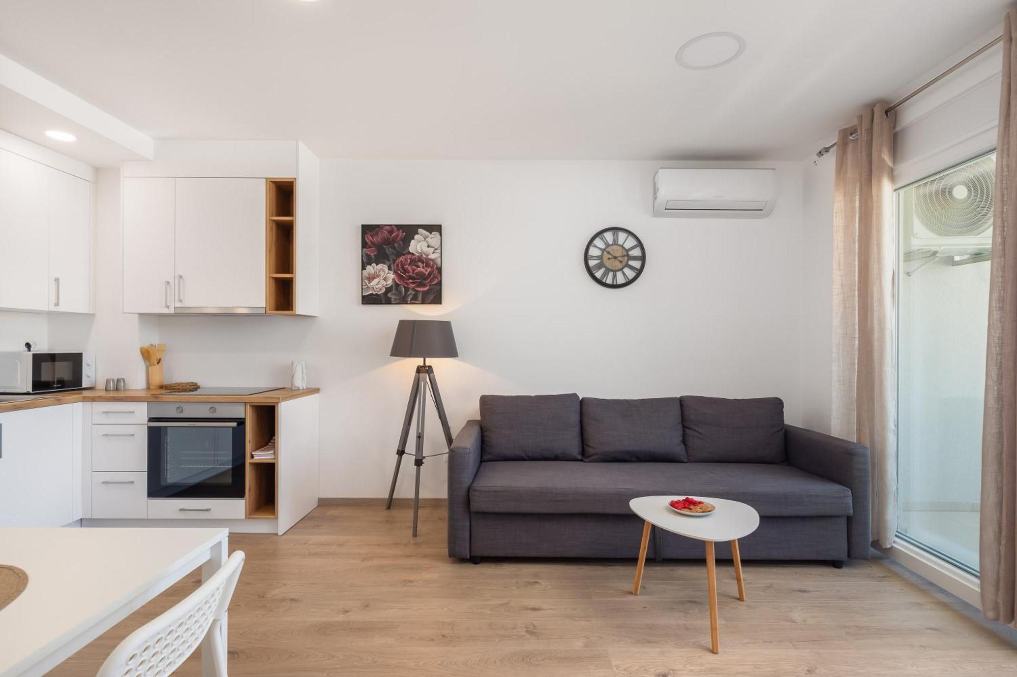 Adriatico - Sea View With Garage *